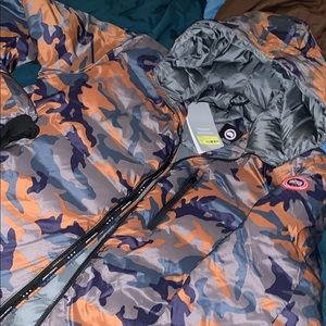 Sz 3xl fit like 2x or 1x official Canada goose